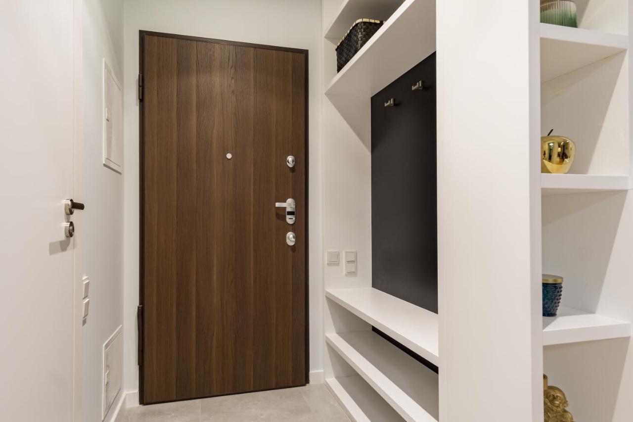 Mennica Residence Chic Apartment Warsawa Bagian luar foto